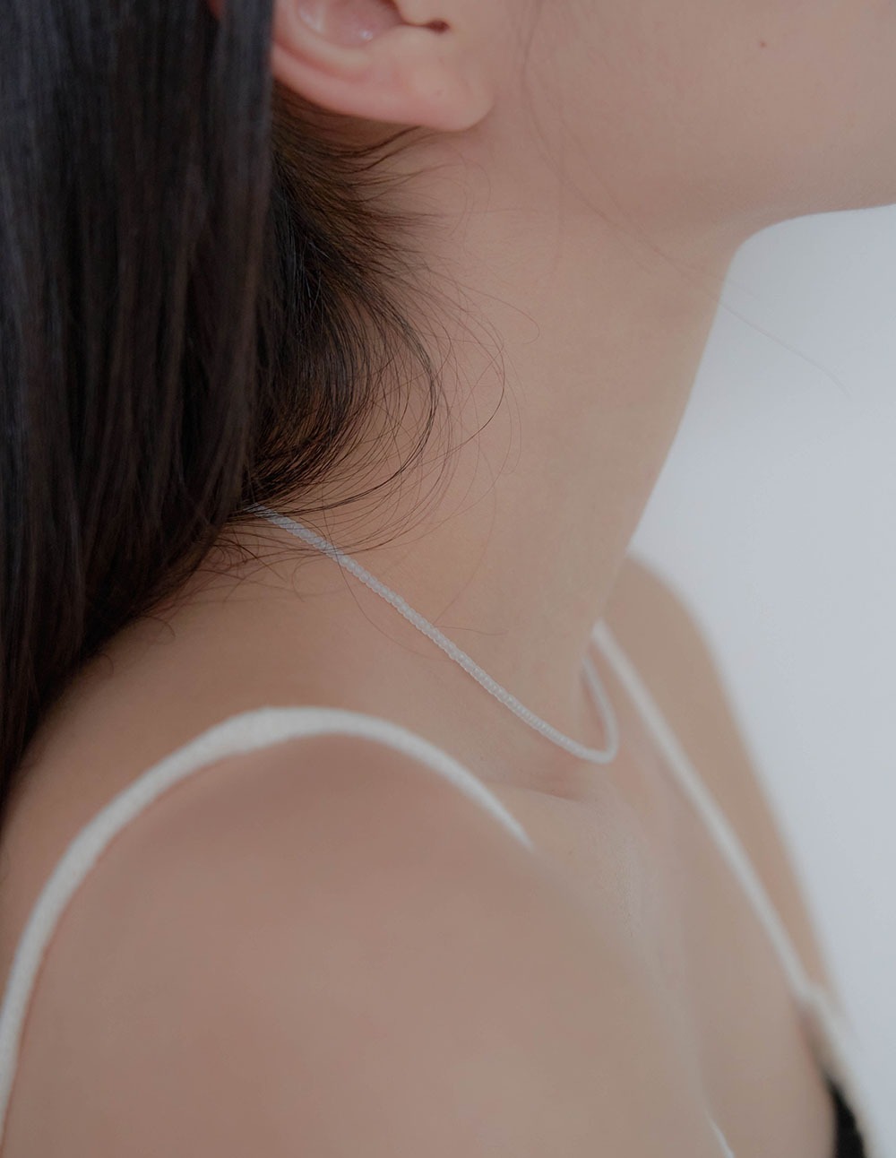 Delicate necklace - clear