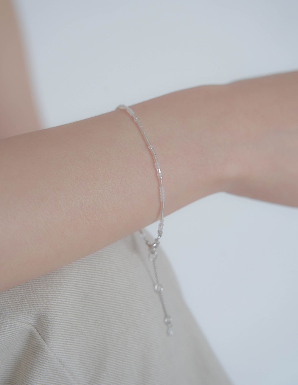 Delicate bracelet - clear mix